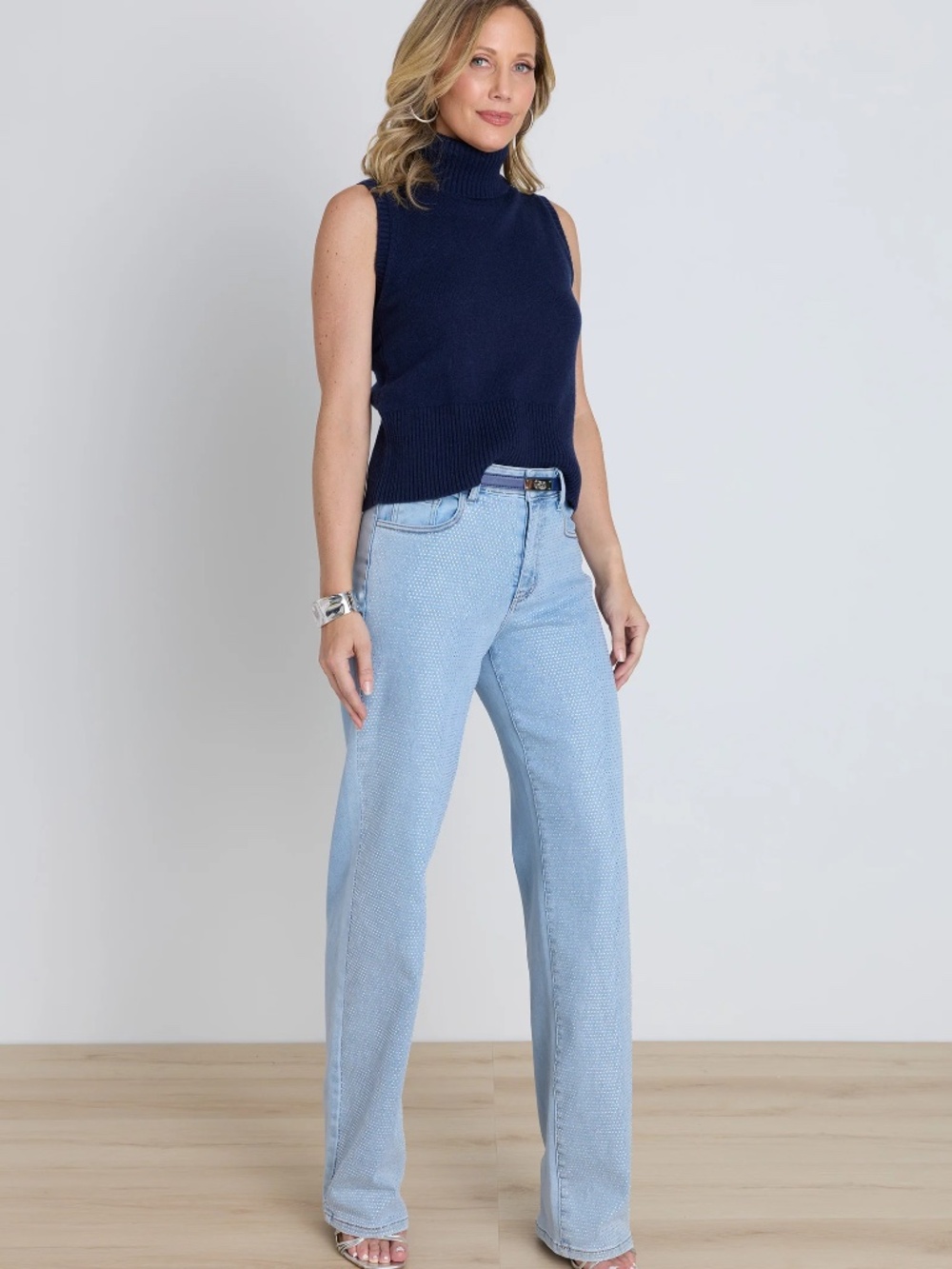 The Noli Shop Brynn Crystal High Rise Wide Leg Jeans - NEW - 29 Petite